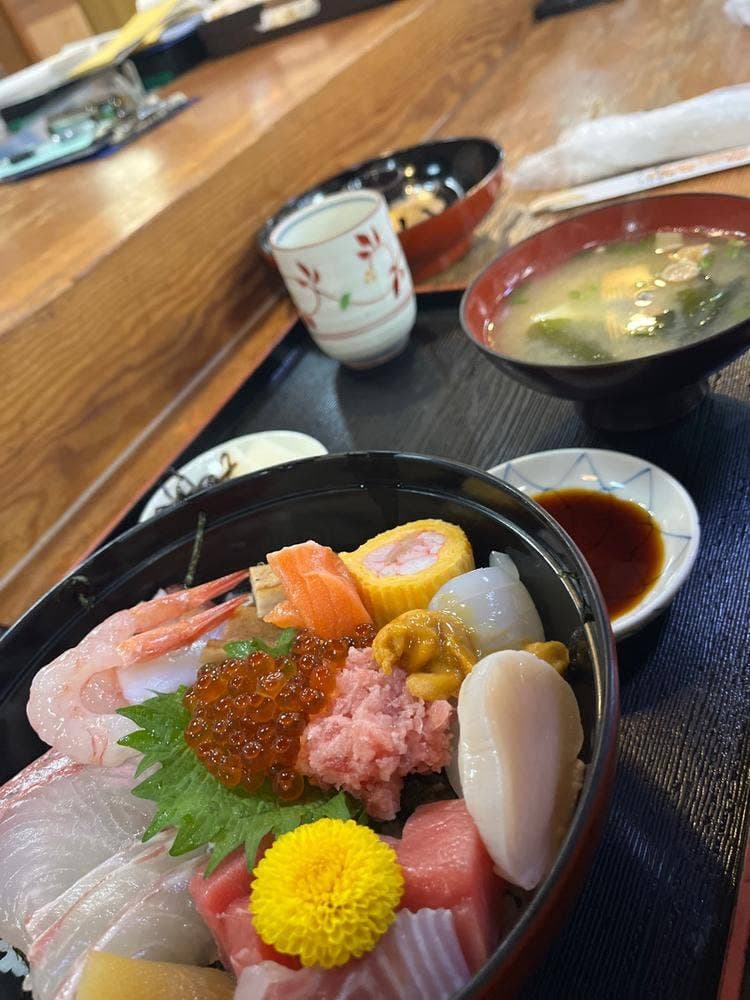 割烹寿司仕出しおとり