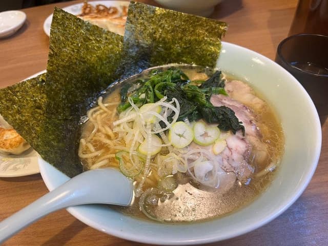 豚骨ラーメン みうら家 蒲田店 - サブ画像1