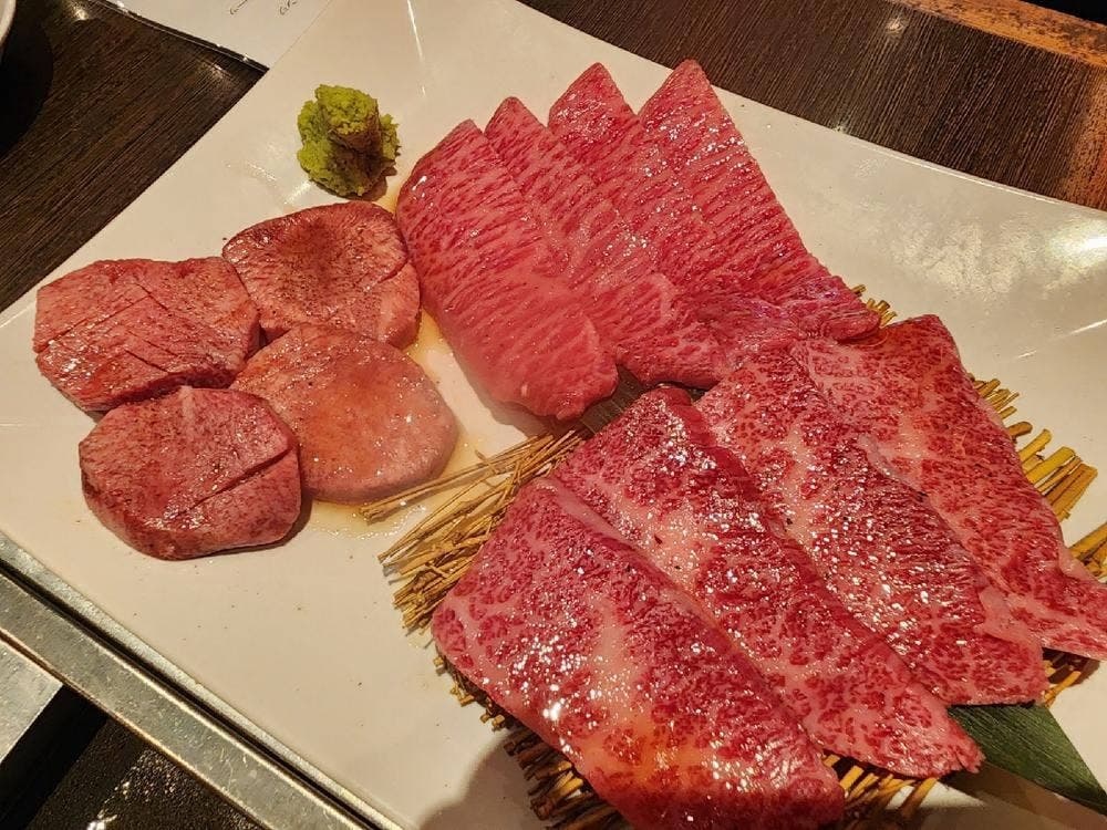 焼肉 虎