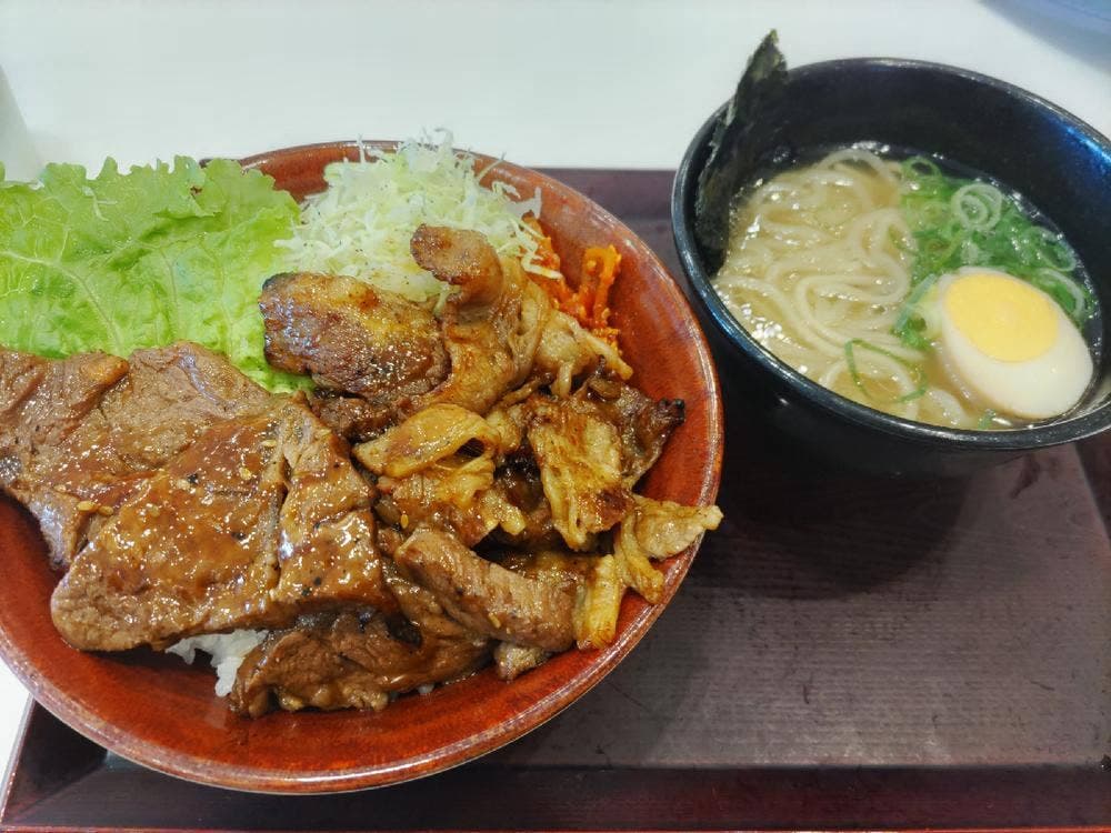 肉のヤマキ商店 ららぽーと磐田店