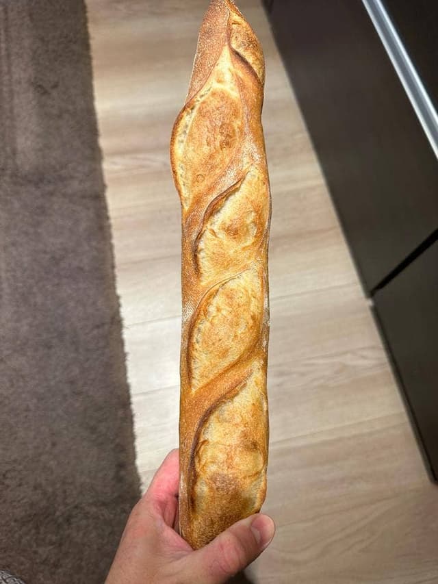 MAISON KAYSER 大丸福岡天神店 - サブ画像3