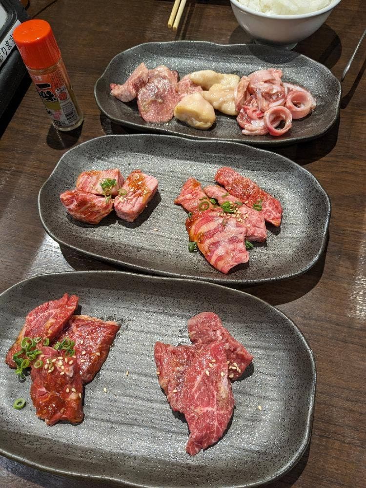 焼肉東郷 泉店