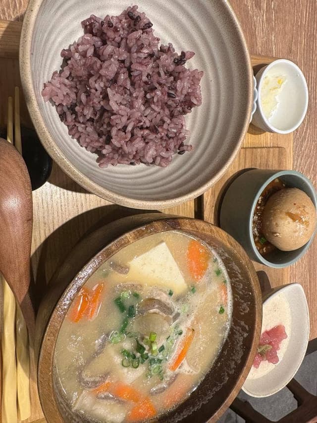 ごはんすすむ 横浜ポルタ店 - サブ画像2