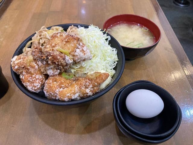 伝説のすた丼屋 与野駅前店 - サブ画像1
