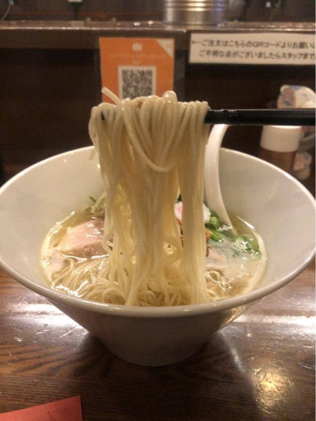 川崎の淡麗系夜鳴き中華そば - サブ画像1