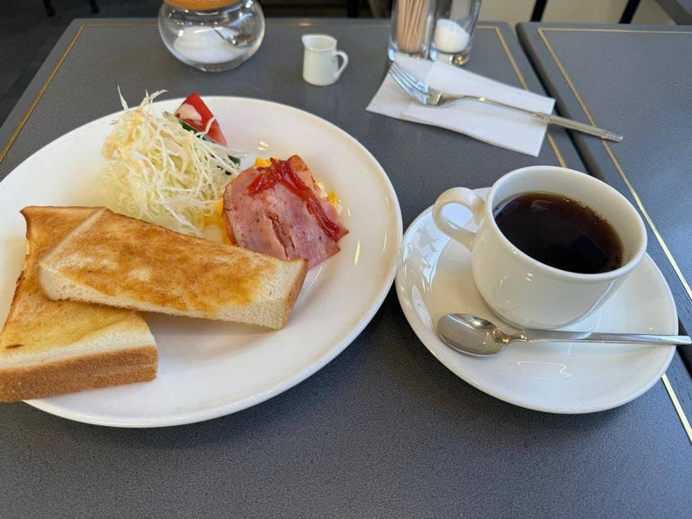 コーヒーショップ WITH