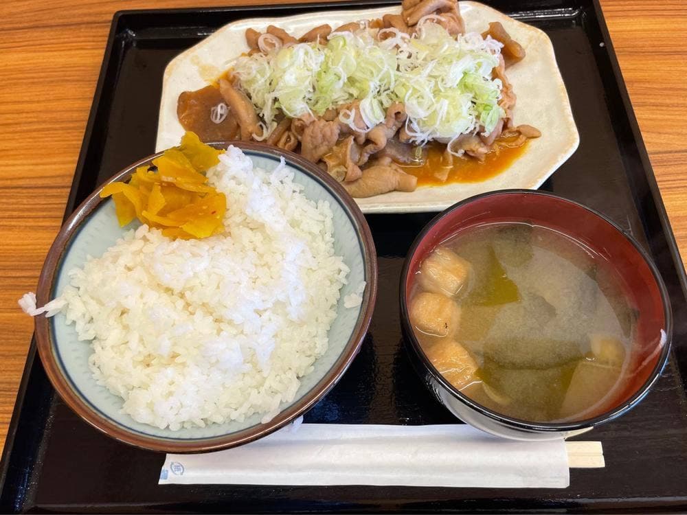 もつ煮定食 安西食堂
