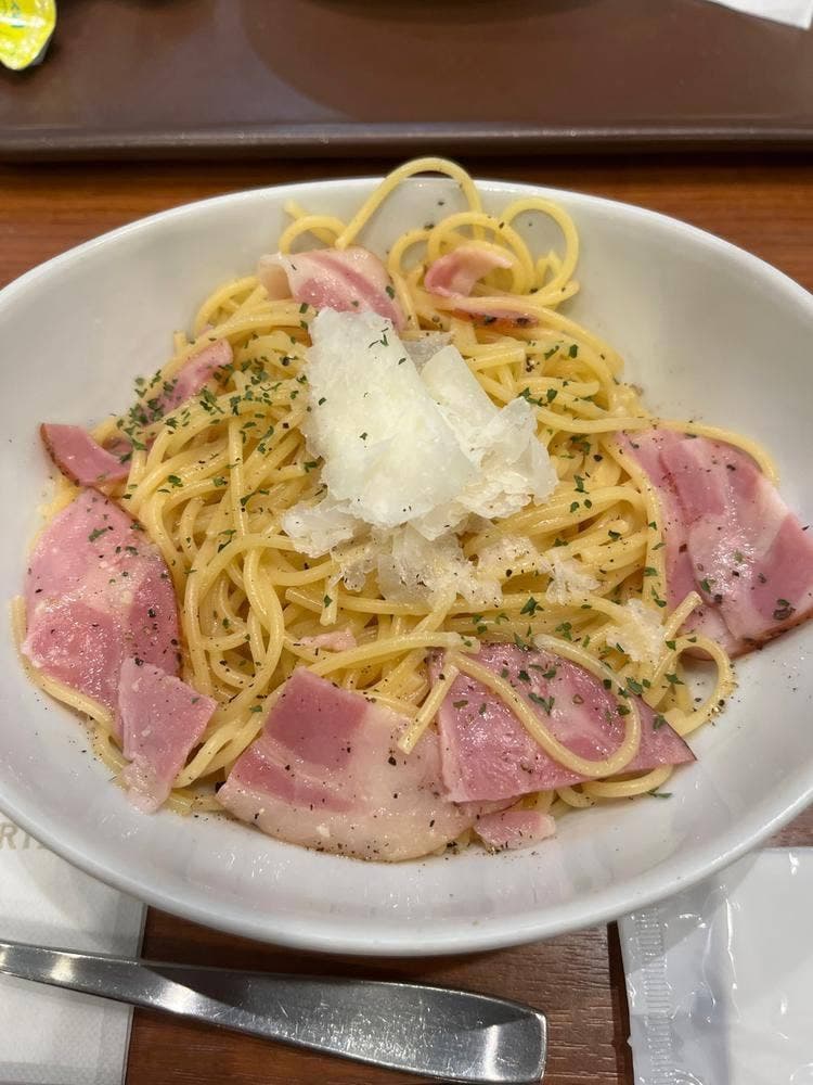 カフェ・ド・クリエ ホピタル 大阪市立総合医療センター店