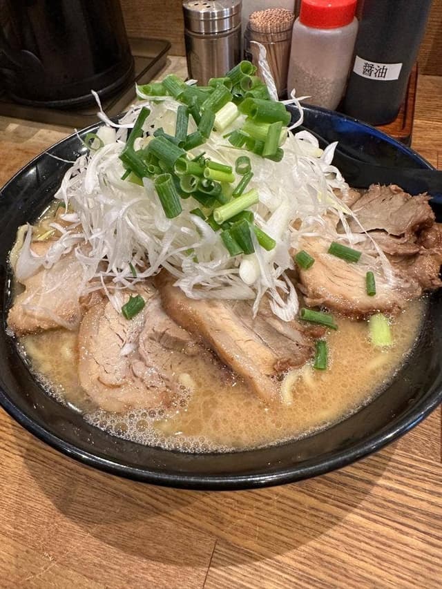 とんこつらーめん 無極 西台 - サブ画像1