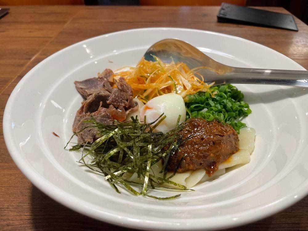 153 牛カルビうどん