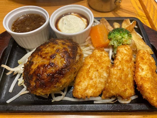 ぎゅう丸 みらい長崎ココウォーク店 - サブ画像2