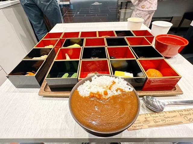 momo’s cafe - サブ画像2