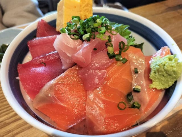 沼津魚健 海ごはん食堂 - サブ画像1