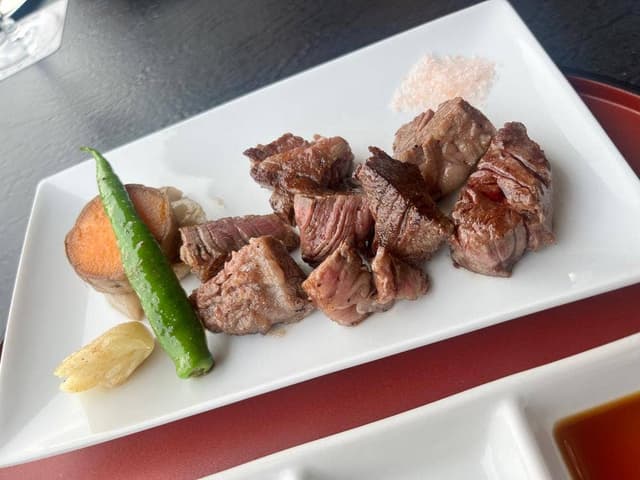 鉄板焼レストラン八景 - サブ画像1