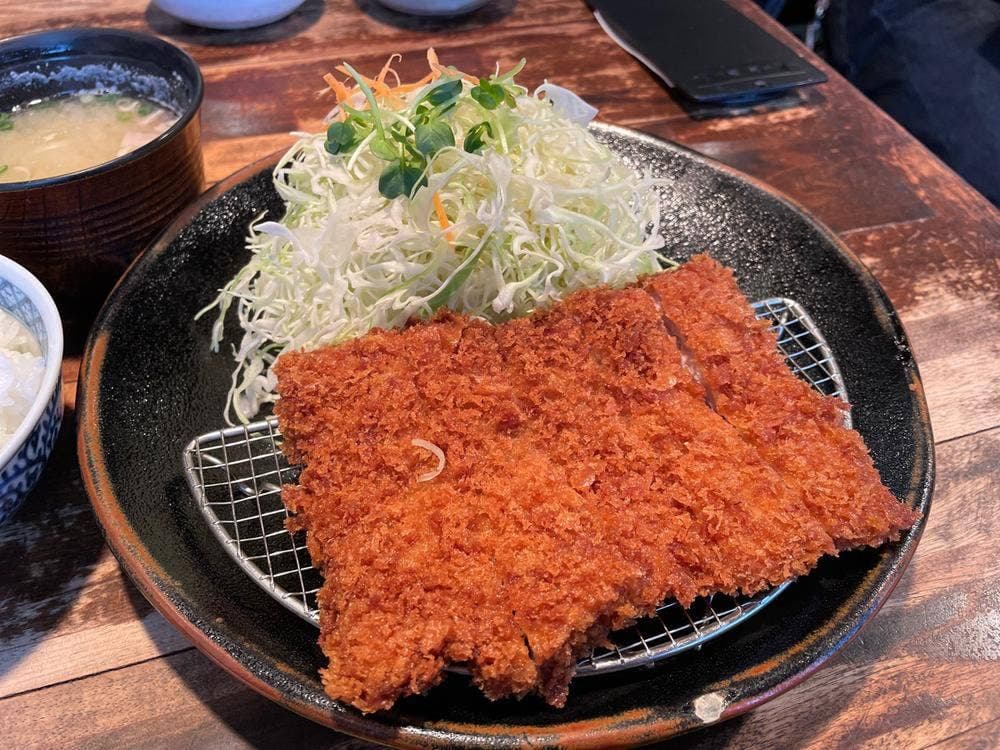 不二かつ 日向本店