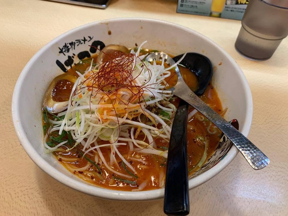 博多ラーメン げんこつ 武庫之荘店