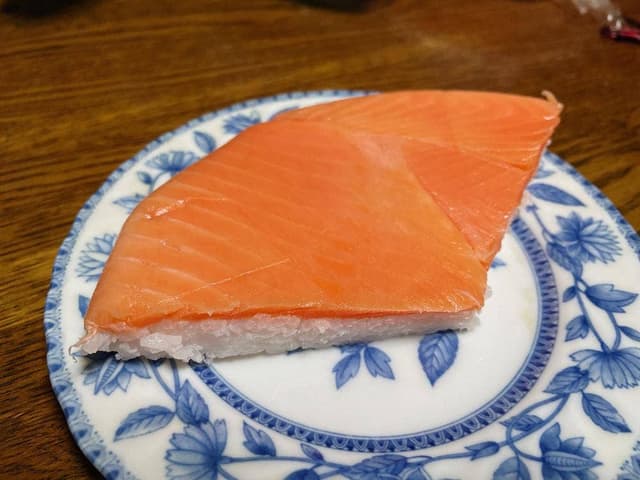 魚づ鱒寿し店 - サブ画像1