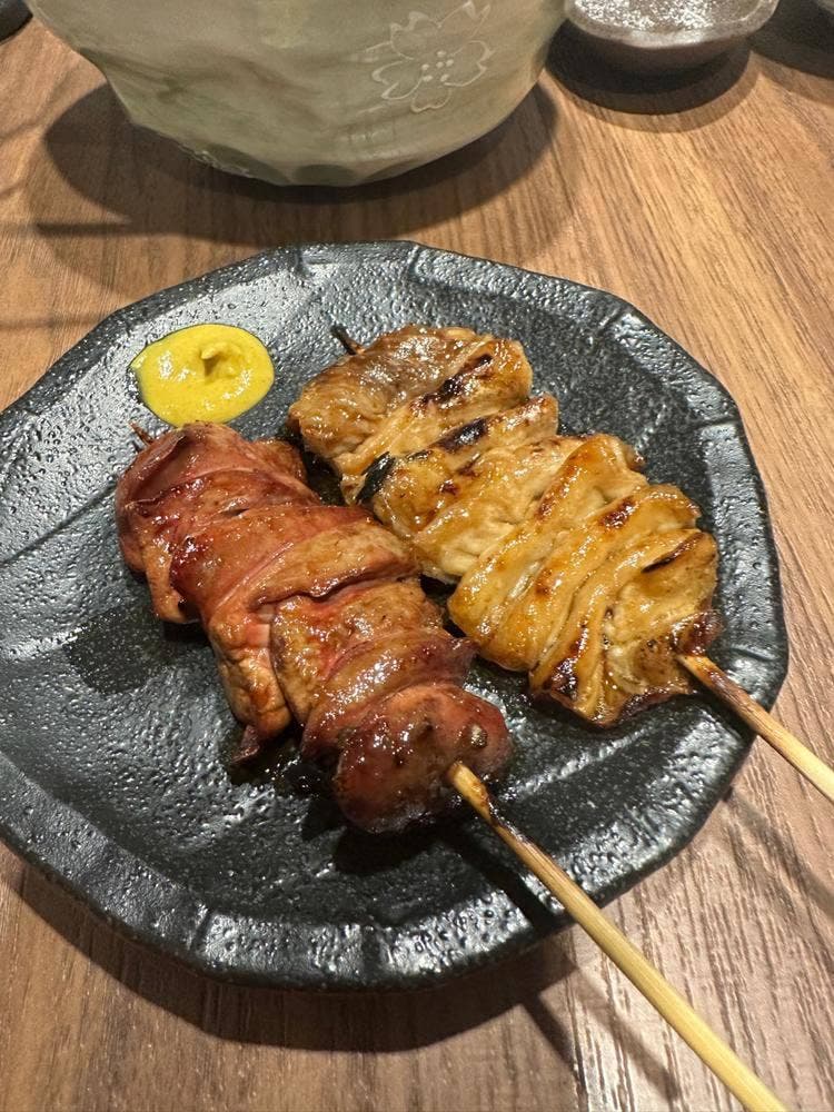 虹の麓