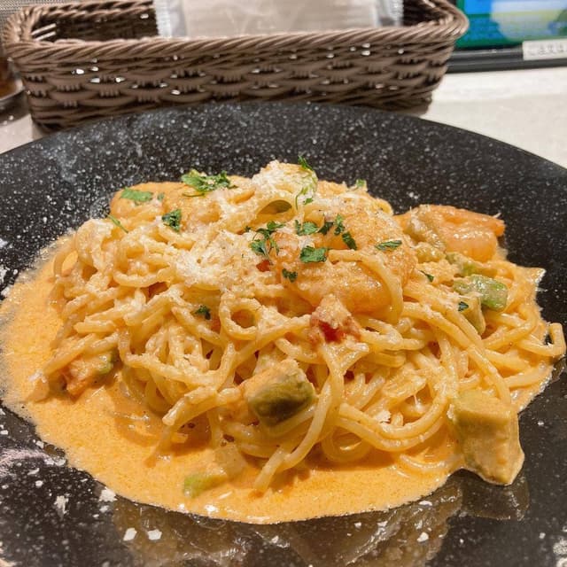 北海道小麦の生パスタ 麦と卵 東京駅八重洲北口店 - サブ画像2