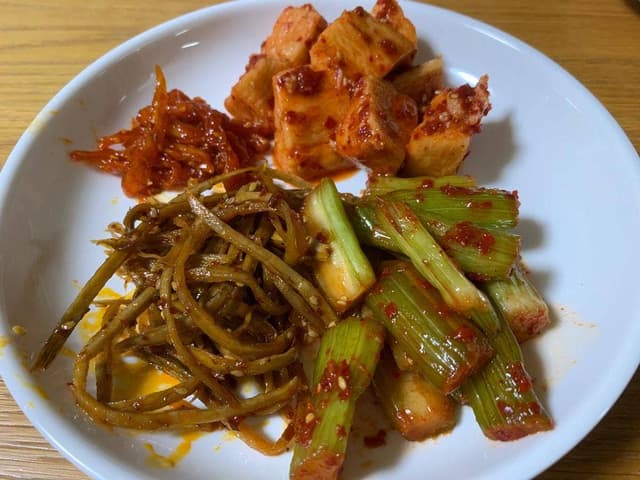 大阪鶴橋キムチと韓国惣菜 ぼくちゃん - サブ画像1