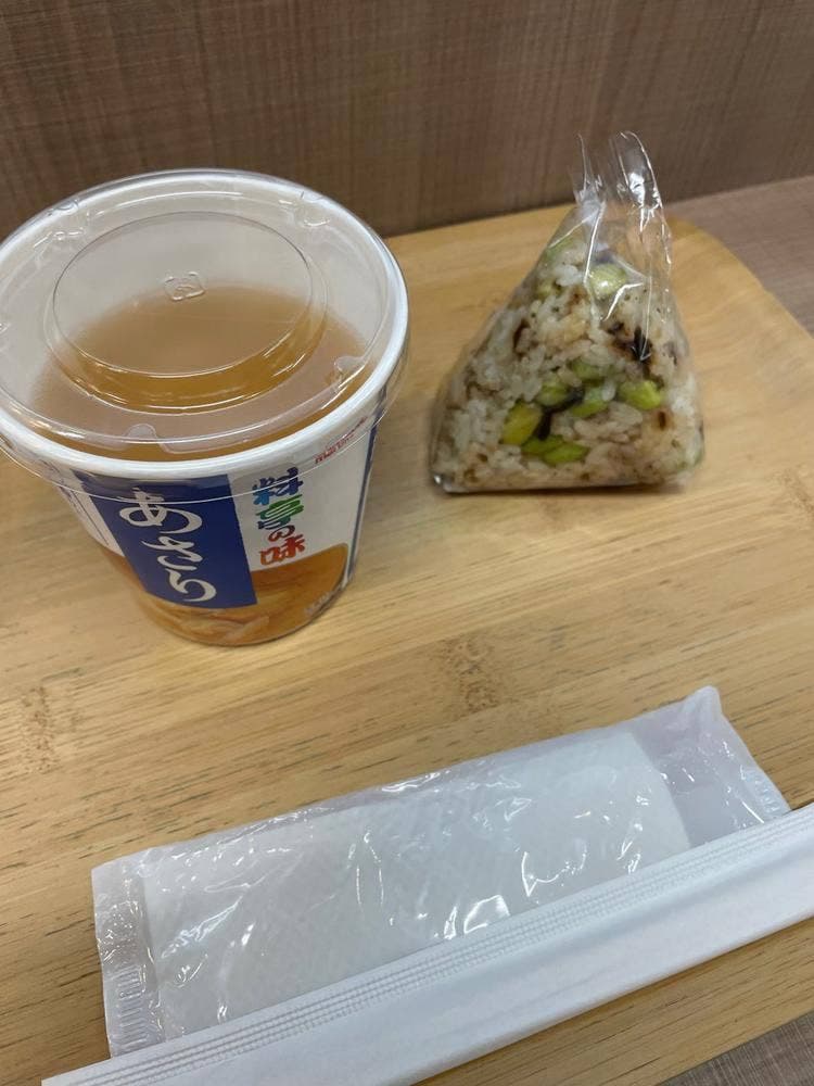 こめらくのこめべん 飯田橋メトロピア店