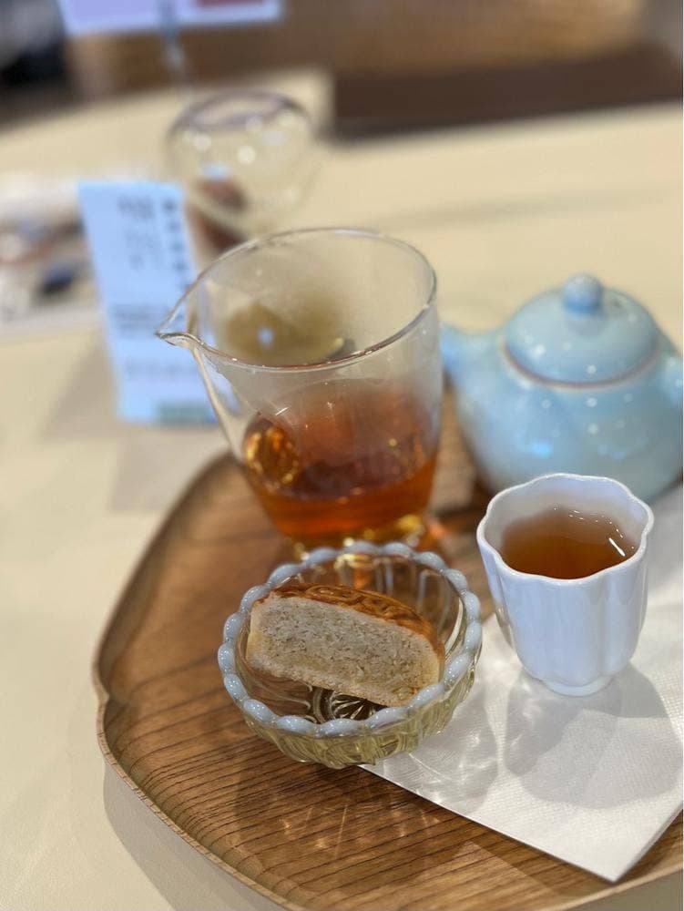 Oolong Market 茶市場