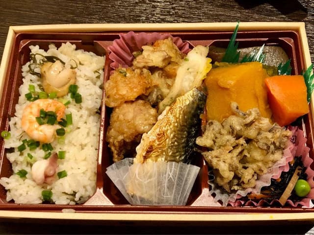 お惣菜まつおか 神戸阪急 - サブ画像1