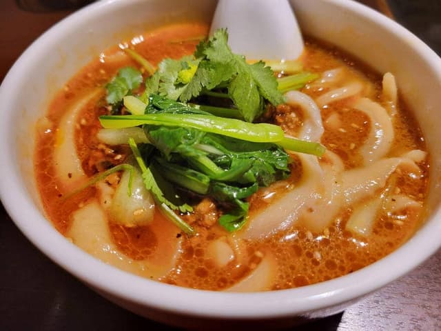 西安料理と刀削麺・火鍋 XI'AN 虎ノ門店 - サブ画像1