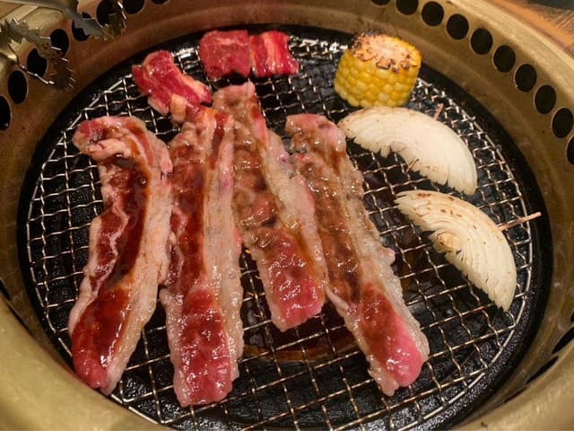 国産牛焼肉食べ放題 あぶりや 船場店 - サブ画像1