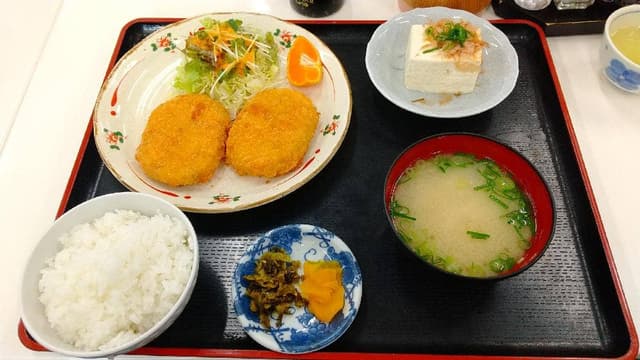 筑後川リバーサイドスポーツセンター 豆津ゴルフ場 食堂 - サブ画像1