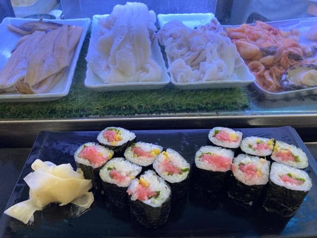すしざんまい 浅草雷門店 - サブ画像1