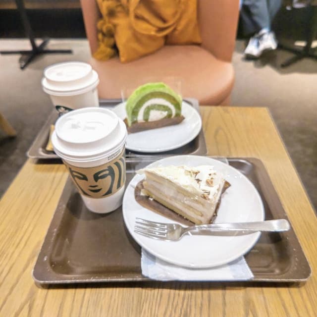 スターバックス コーヒー 三軒茶屋店 - サブ画像1