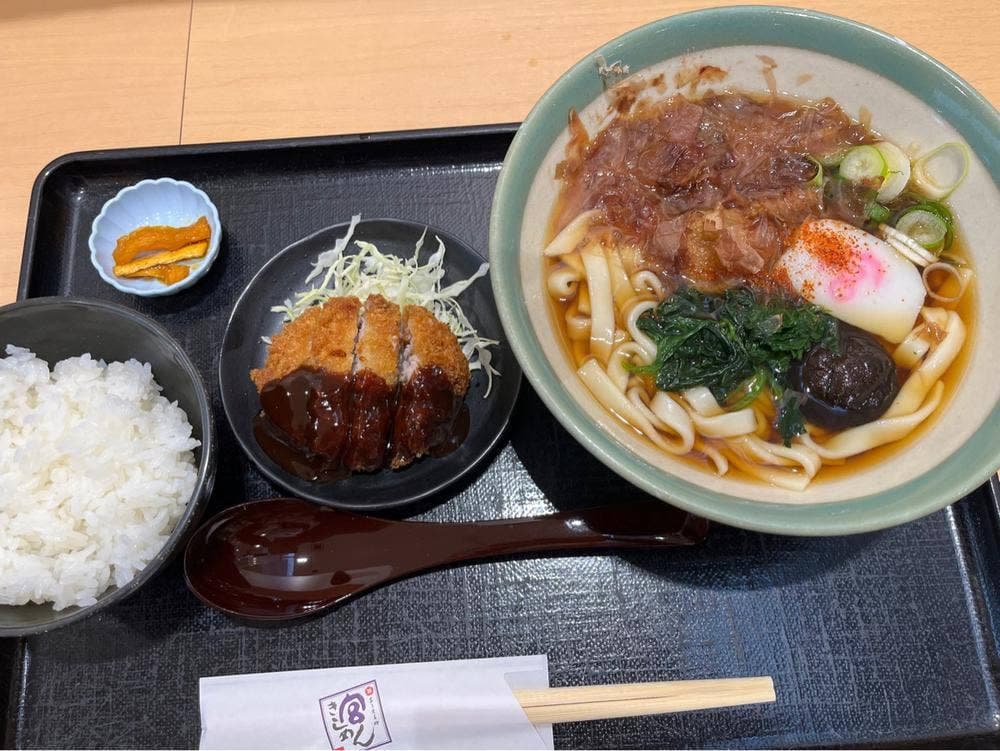 宮きしめん 御在所SA店