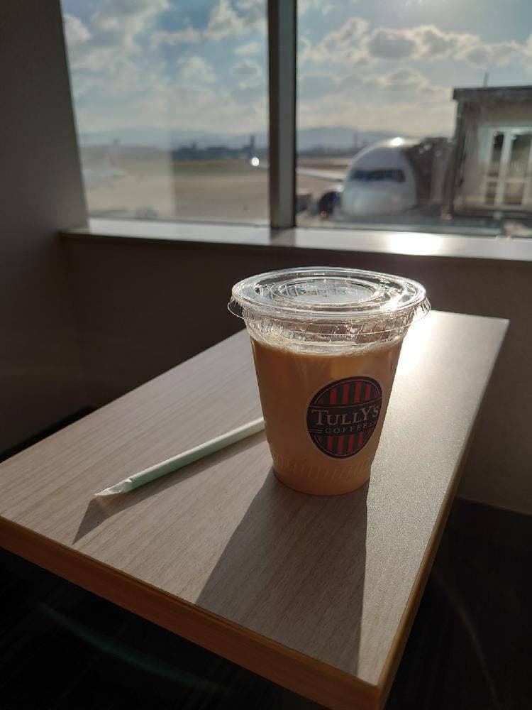 タリーズコーヒー 福岡空港出発ゲート店