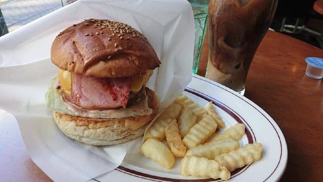 TOKYO CIRCUS CAFE - サブ画像2