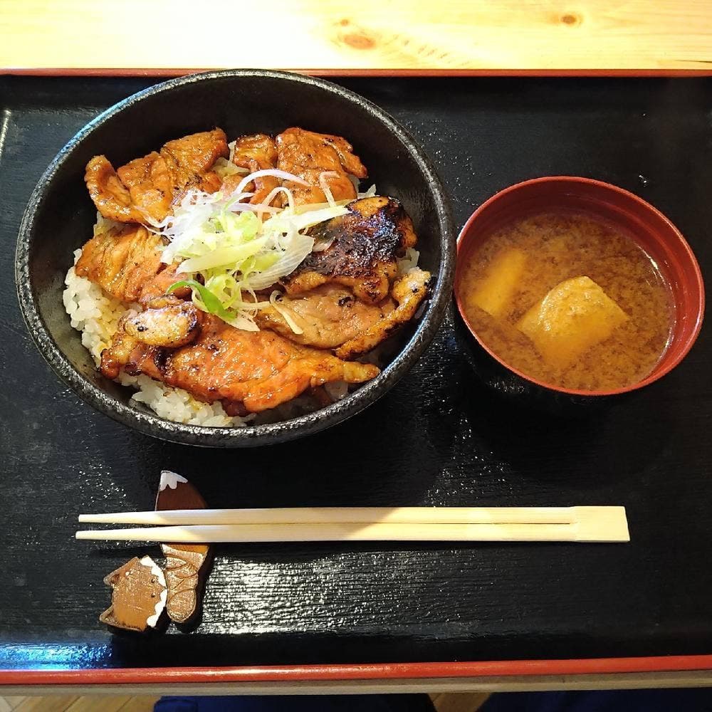 親方豚丼