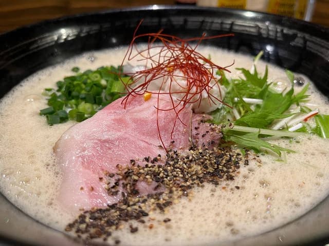 麺屋 はやぶさ 名駅店 - サブ画像1