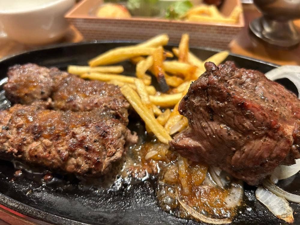 ブロンコビリー 鹿浜店