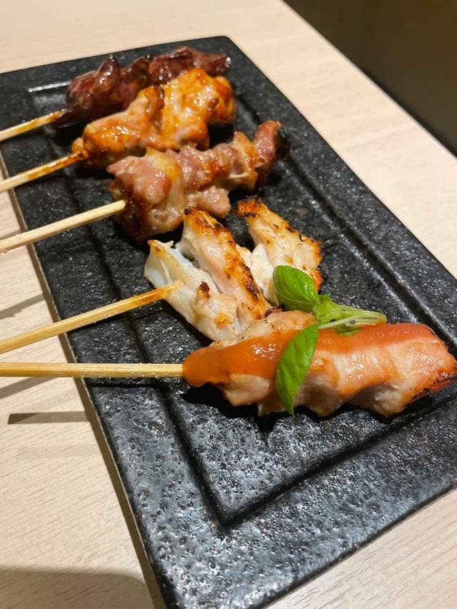 炭火焼鳥 鷄えん 大阪駅前第3ビル店 - サブ画像3