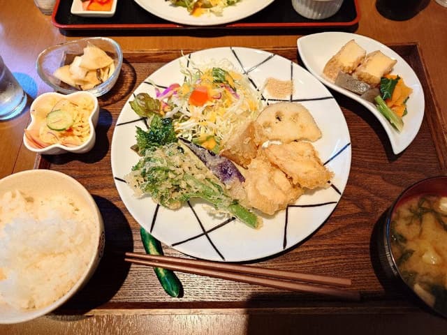 MJ CAFE - サブ画像3
