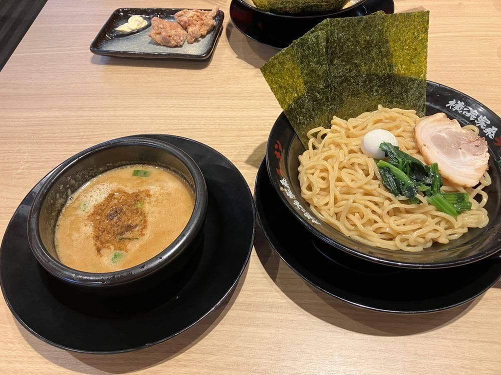 横浜家系ラーメン有楽家 岡崎宇頭店