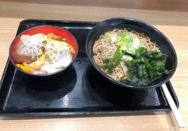 名代 富士そば 上野店 - サブ画像3