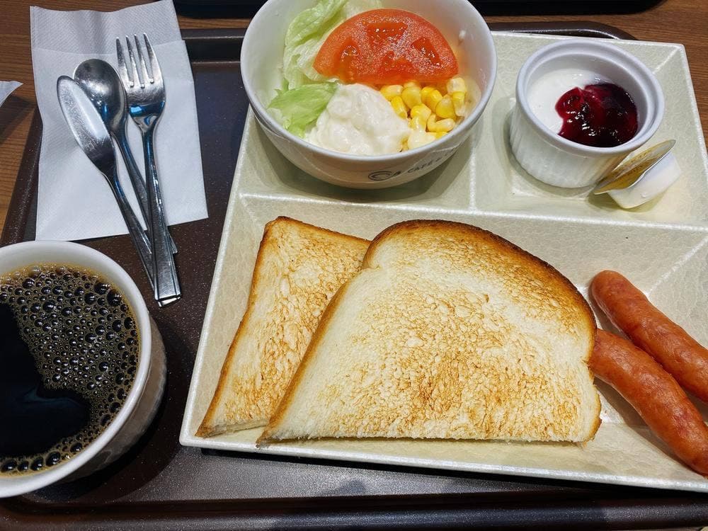 カフェ・ド・クリエ 博多大博通店