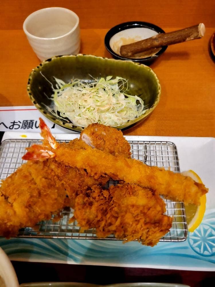 とんかつ新宿さぼてん 橋本ミウィ店