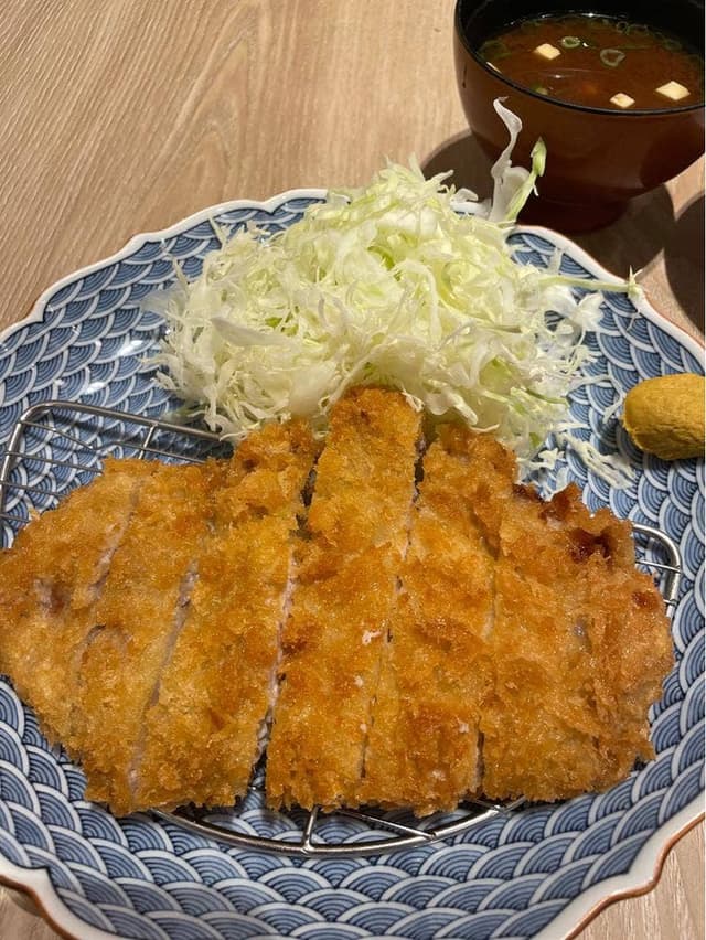 ニューとんかつ 油と鍋 イオンモール香椎浜店 - サブ画像1