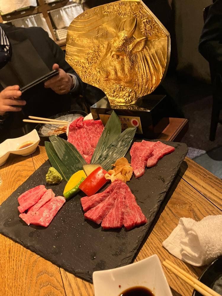 神戸牛焼肉 八坐和 本店