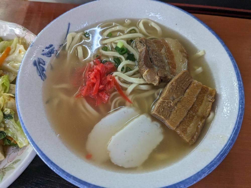 食堂 笑輪咲 JAおきなわ食菜館 とよさき菜々色畑
