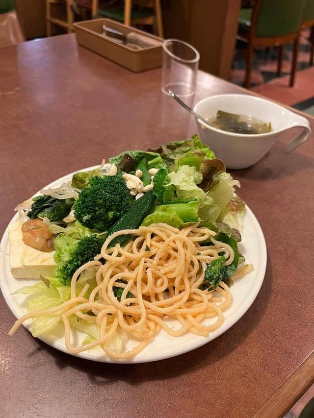 ビッグボーイ 伊勢原店 - サブ画像1