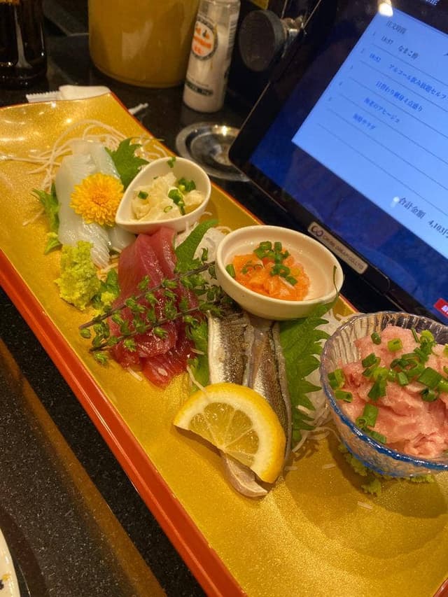 独楽寿司 八王子オクトーレ店 - サブ画像1