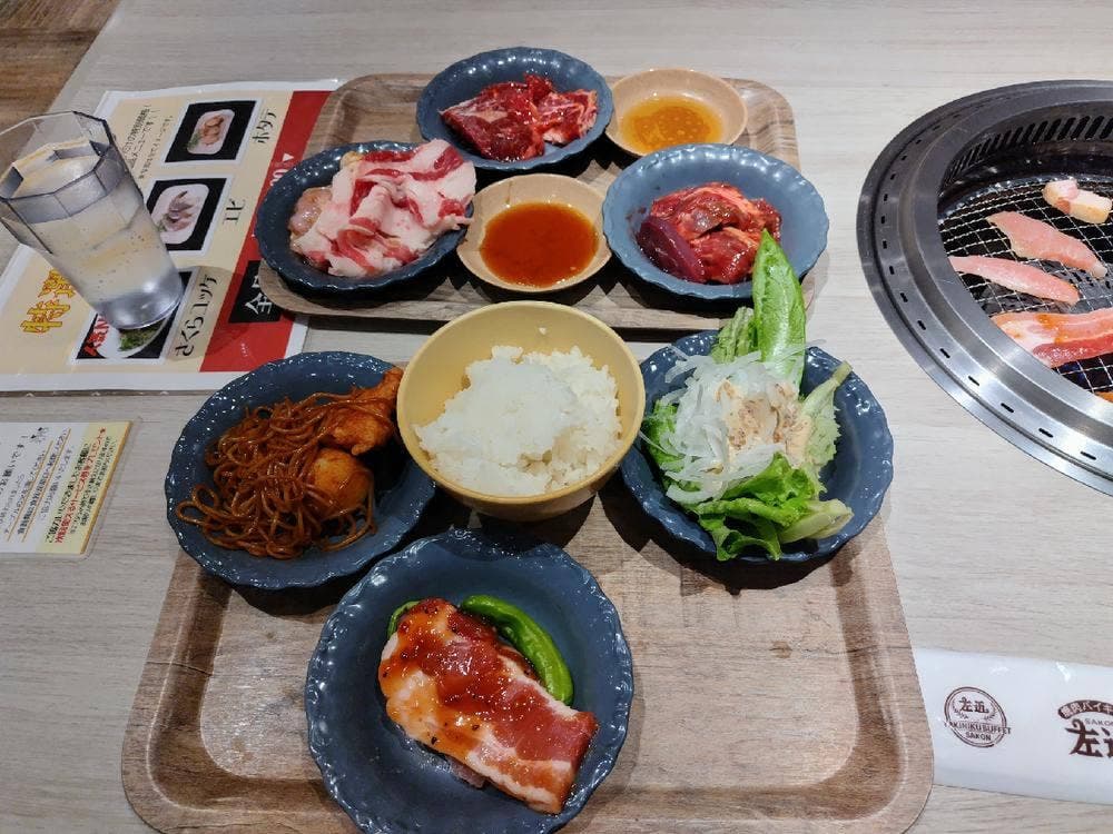 YAKINIKU BUFFET 左近 ららぽーと堺店